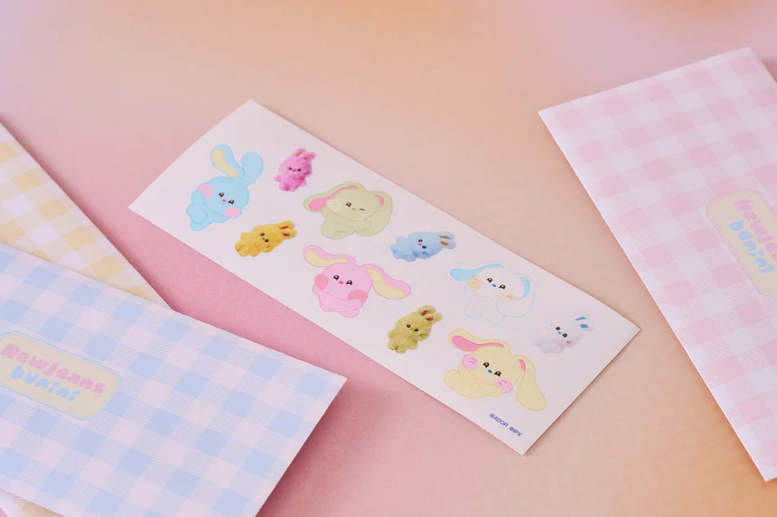 NewJeans x Line Friends Official Merchandise - Bunini Paper Letter Set