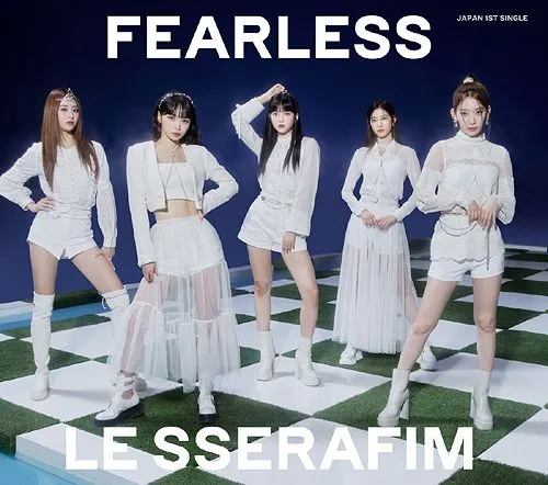 LE SSERAFIM - FEARLESS (Limited A Version) (Japan Version)